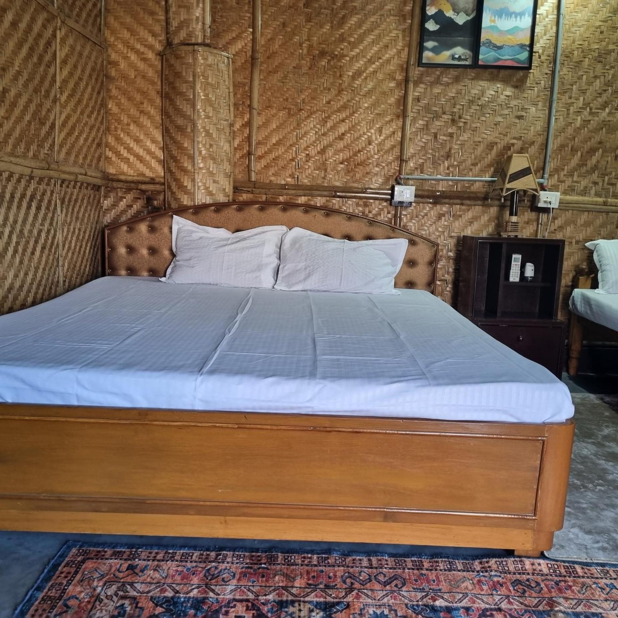 Alohi The Terrace Homestay Tezpur エクステリア 写真